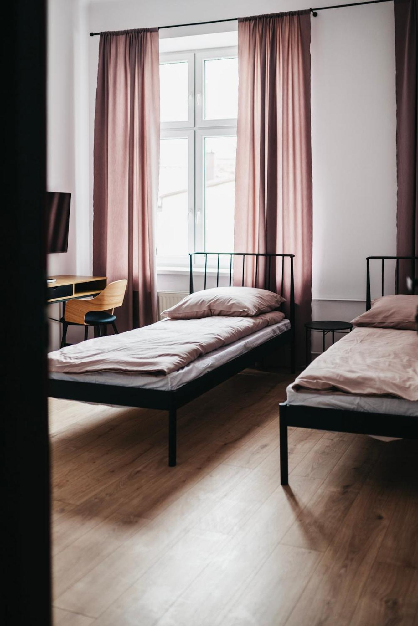 Hostel Kamienica 9 Sosnowiec Luaran gambar